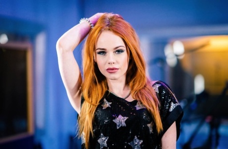 Ella Hughes meilleur modèle photos